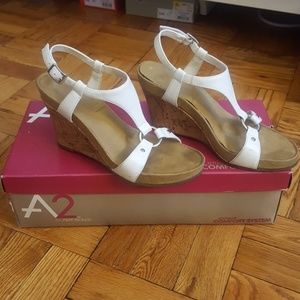 Aerosoles white wedges